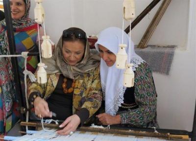 صنایع دستی زنان در بازار داخل و خارج قابل رقابت می شوند، سازوکارهای برندشدن منسوجات روستاییان