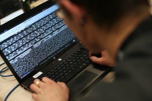 حمله هکرها به وب سایت های دولتی تایلند در اعتراض به قانون سایبری جدید