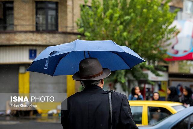 آماده باش نیروهای خدمات شهری تهران در پی ادامه بارش ها، آماده باش نیروهای خدمات شهری تهران در پی ادامه بارش ها، مشکل خاصی در سطح شهر نداشتیم