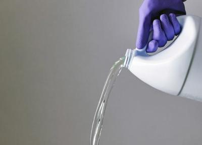 10 کاربرد سفیدکننده در خانه غیر از تمیز کردن لکه ها